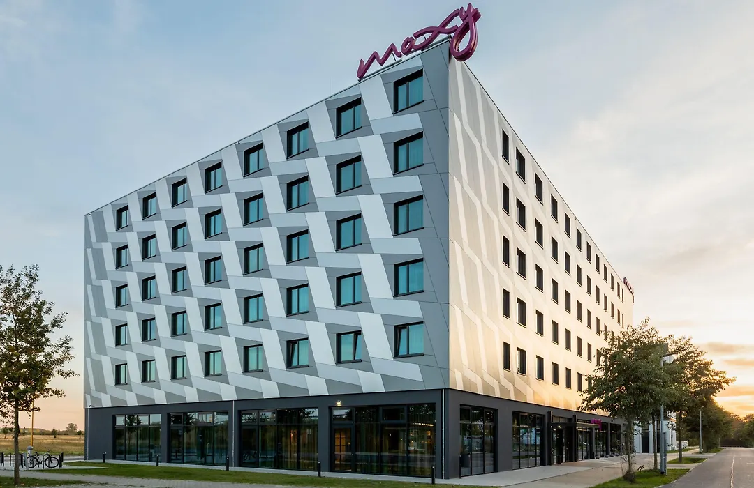 Moxy Berlin Airport-1