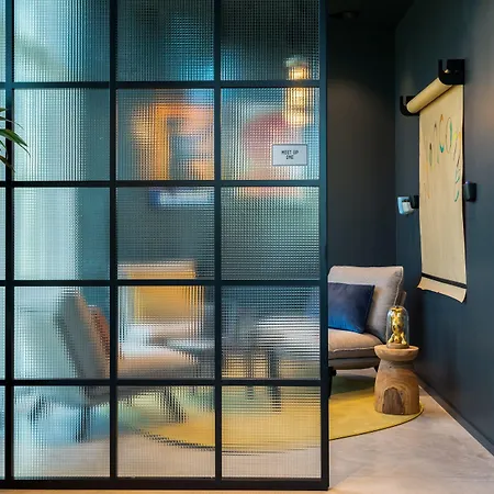 Moxy Berlin Airport-3